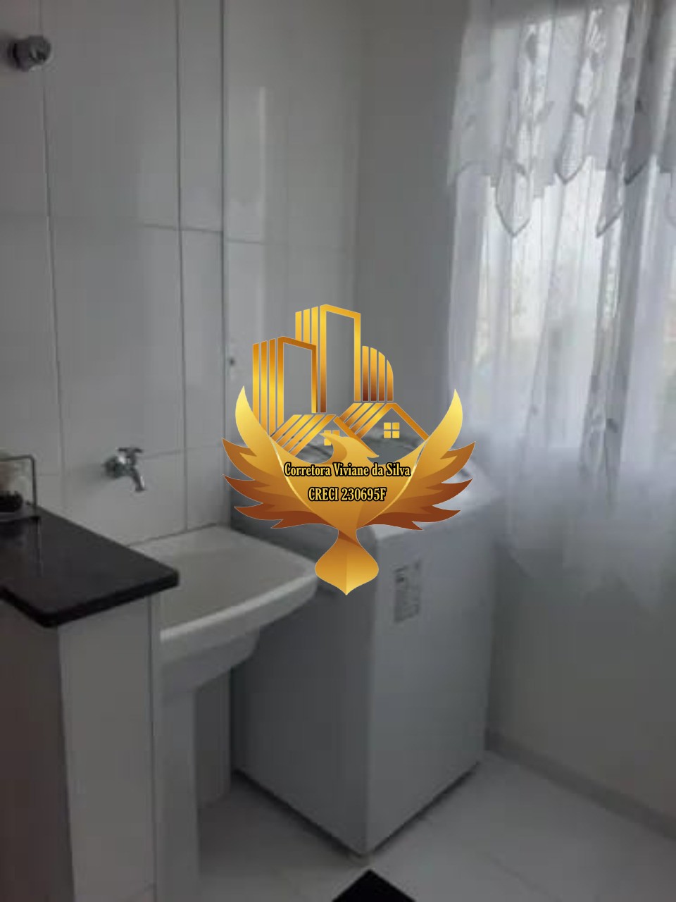 Apartamento à venda com 2 quartos, 64m² - Foto 2