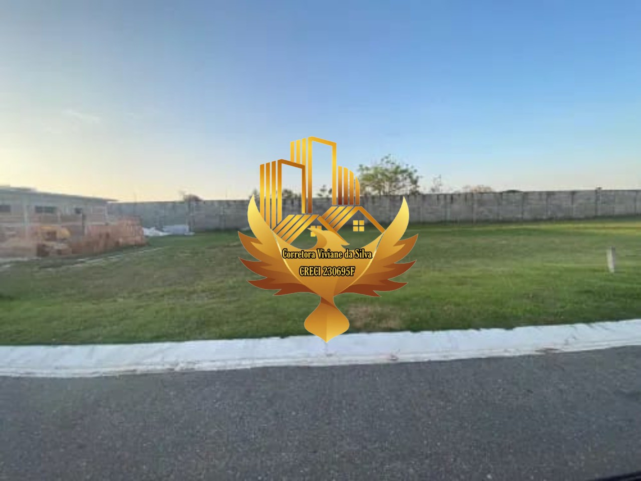 Terreno à venda, 253m² - Foto 1