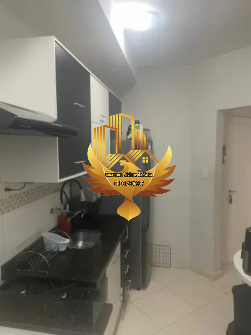 Apartamento à venda com 2 quartos, 67m² - Foto 4