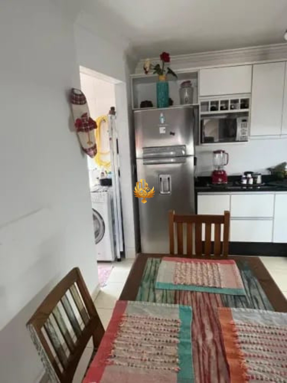 Apartamento à venda com 2 quartos, 75m² - Foto 4