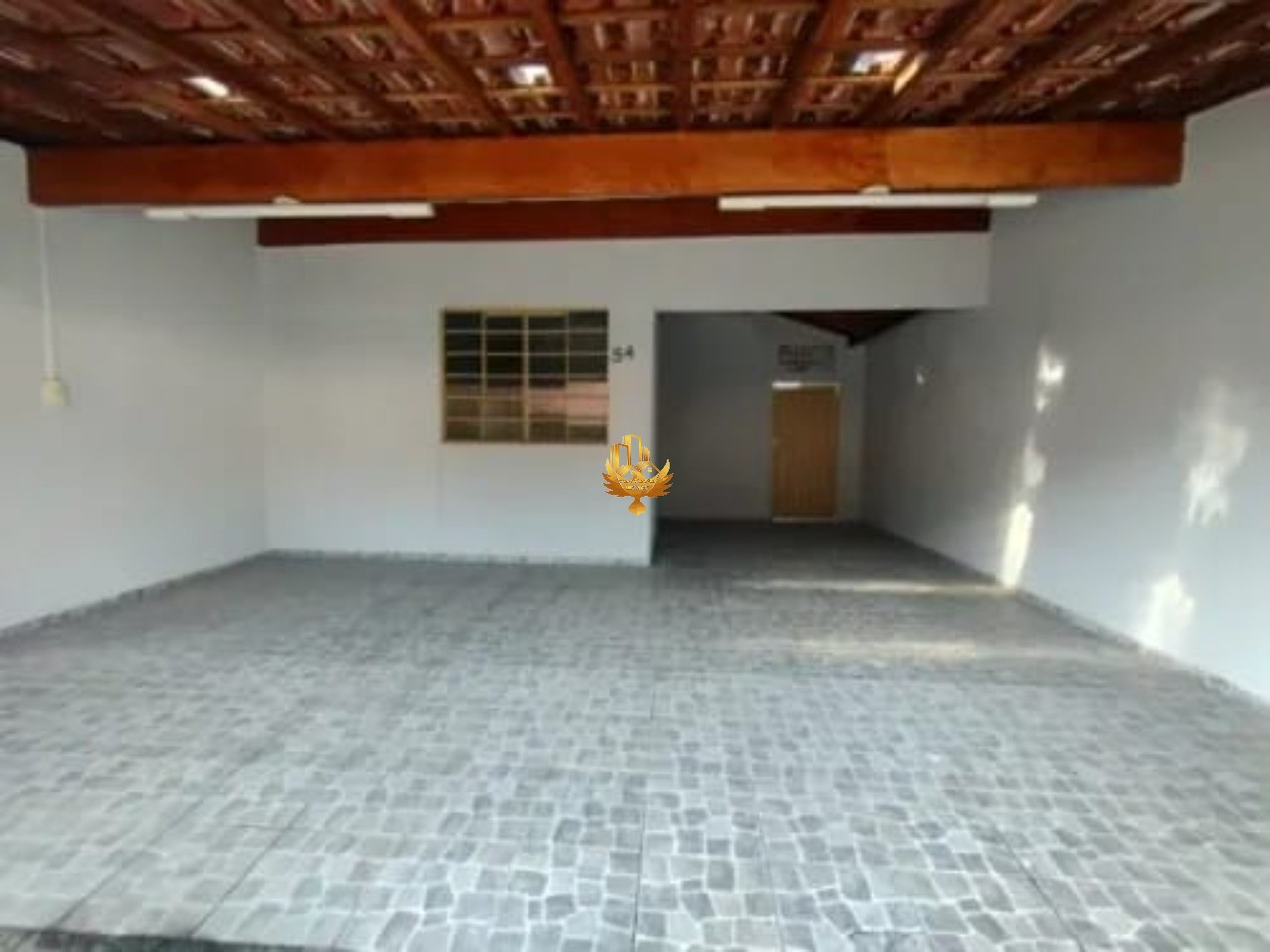 Casa à venda com 3 quartos - Foto 1