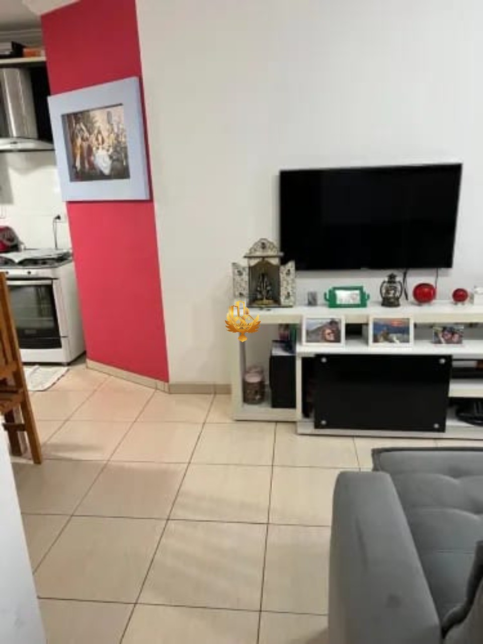 Apartamento à venda com 2 quartos, 75m² - Foto 2