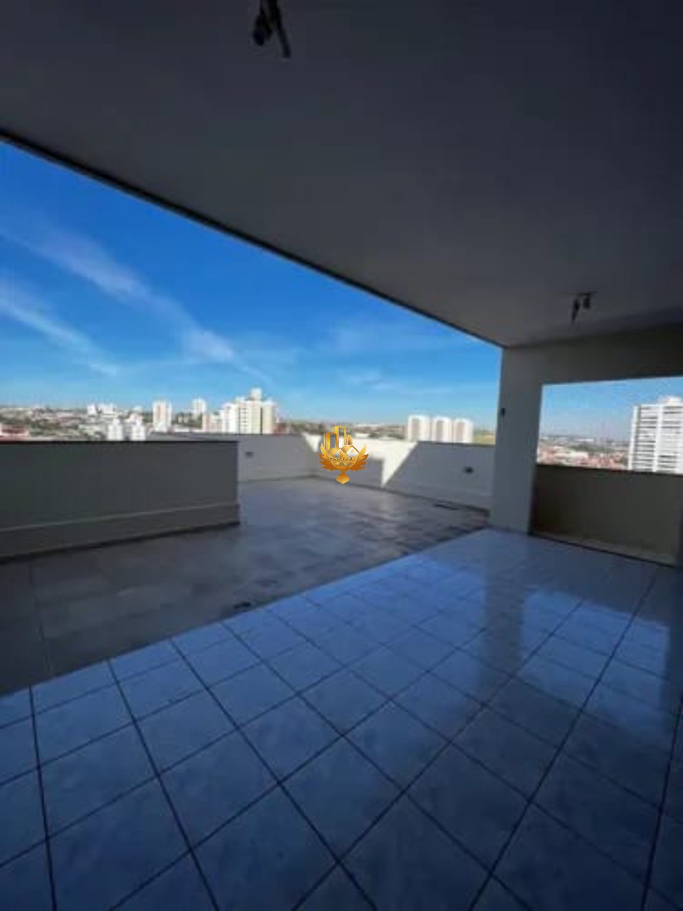 Apartamento para alugar com 2 quartos, 114m² - Foto 11
