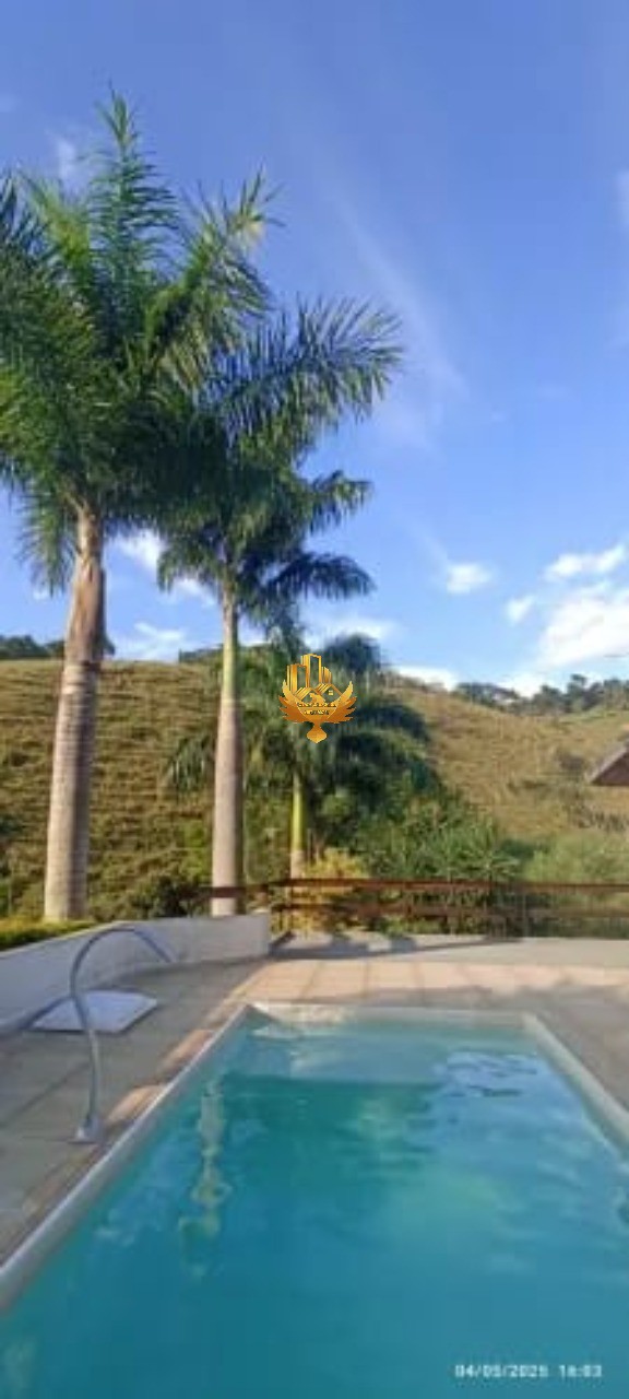 Chácara à venda com 2 quartos, 1400m² - Foto 7