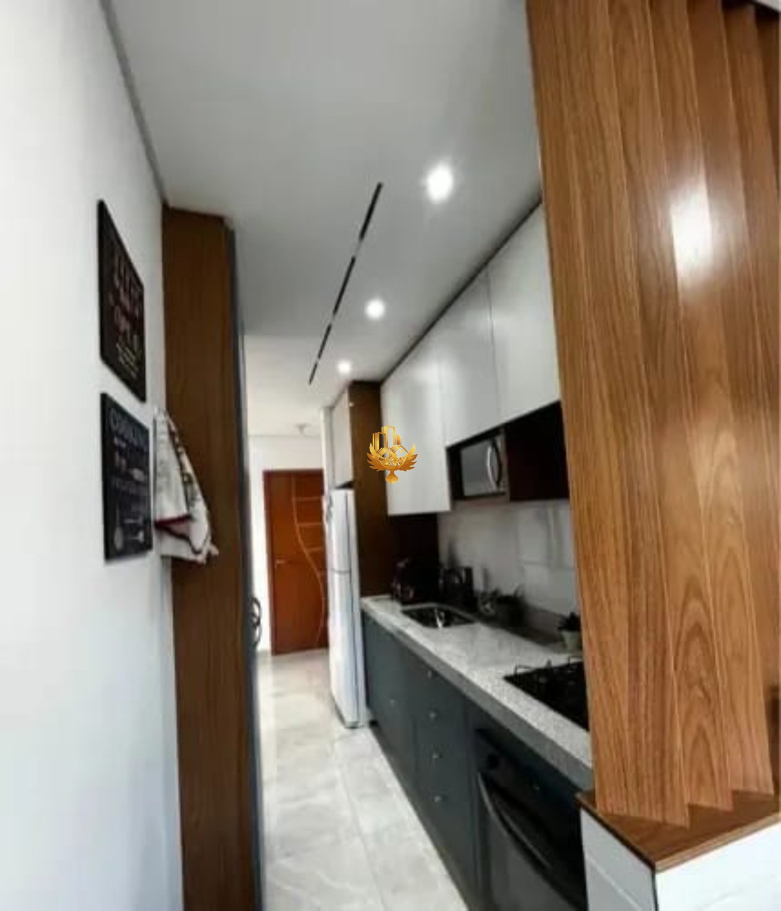 Apartamento à venda com 2 quartos, 64m² - Foto 3