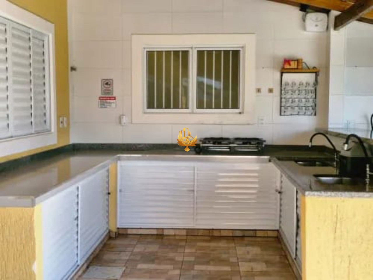Chácara à venda com 3 quartos, 1000m² - Foto 7