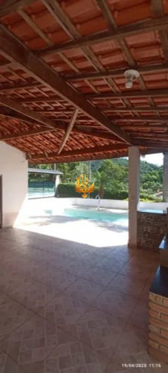 Chácara à venda com 2 quartos, 1400m² - Foto 8