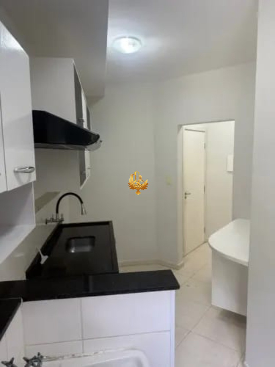 Apartamento à venda com 2 quartos, 67m² - Foto 5