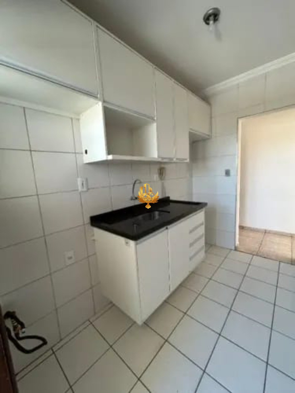 Apartamento à venda com 2 quartos, 63m² - Foto 3