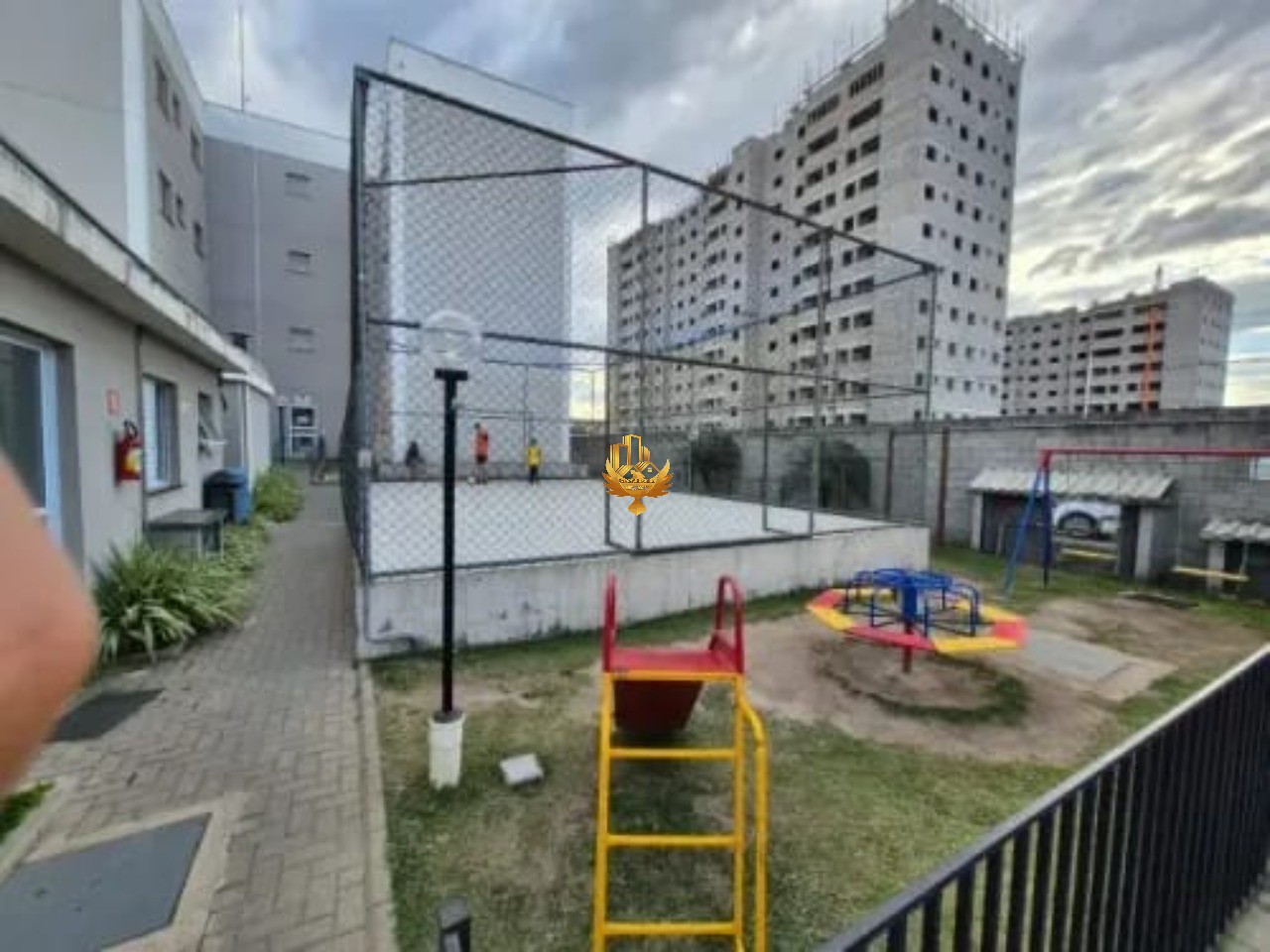 Apartamento à venda com 2 quartos, 45m² - Foto 13