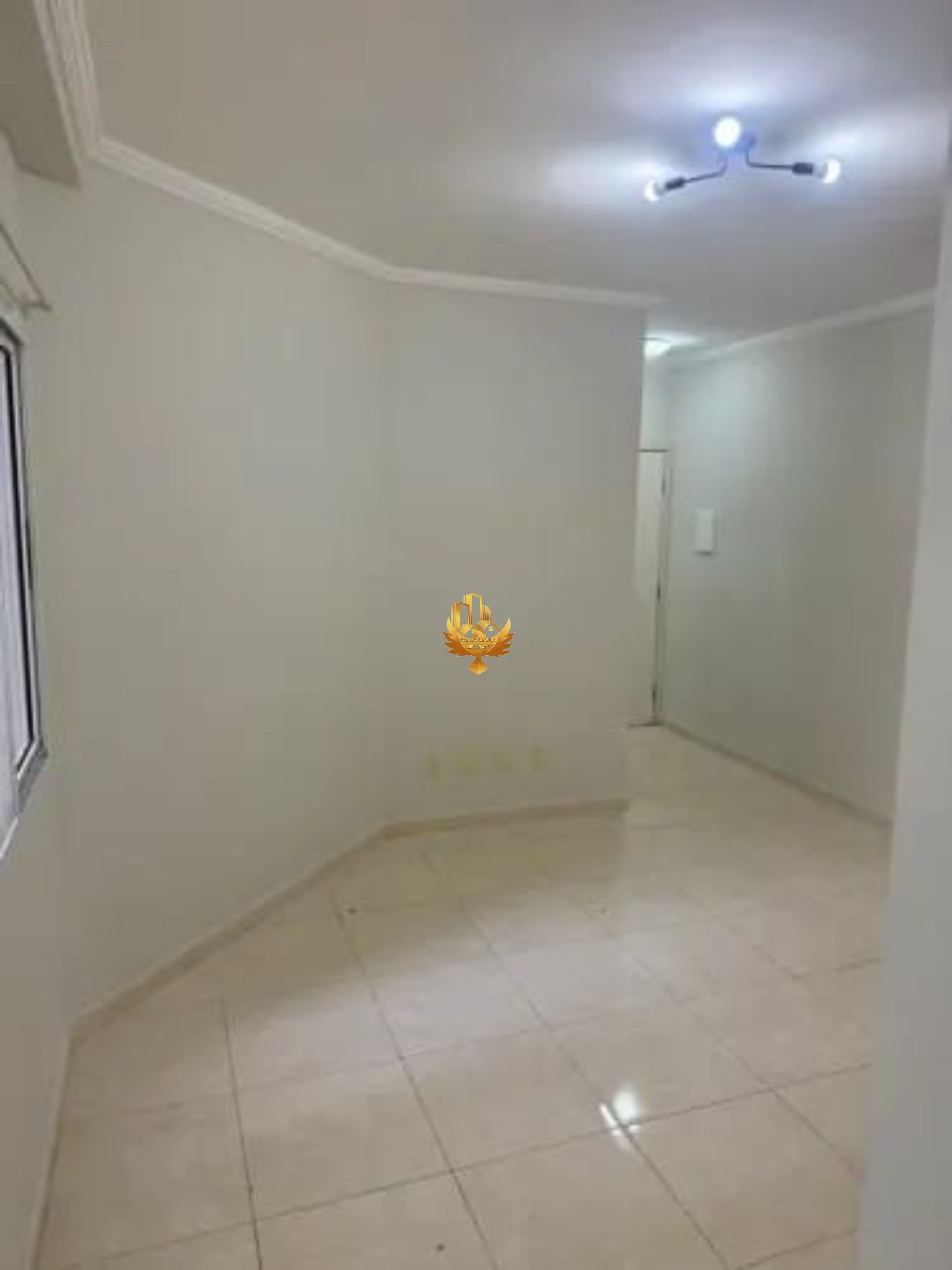 Apartamento à venda com 2 quartos, 67m² - Foto 2