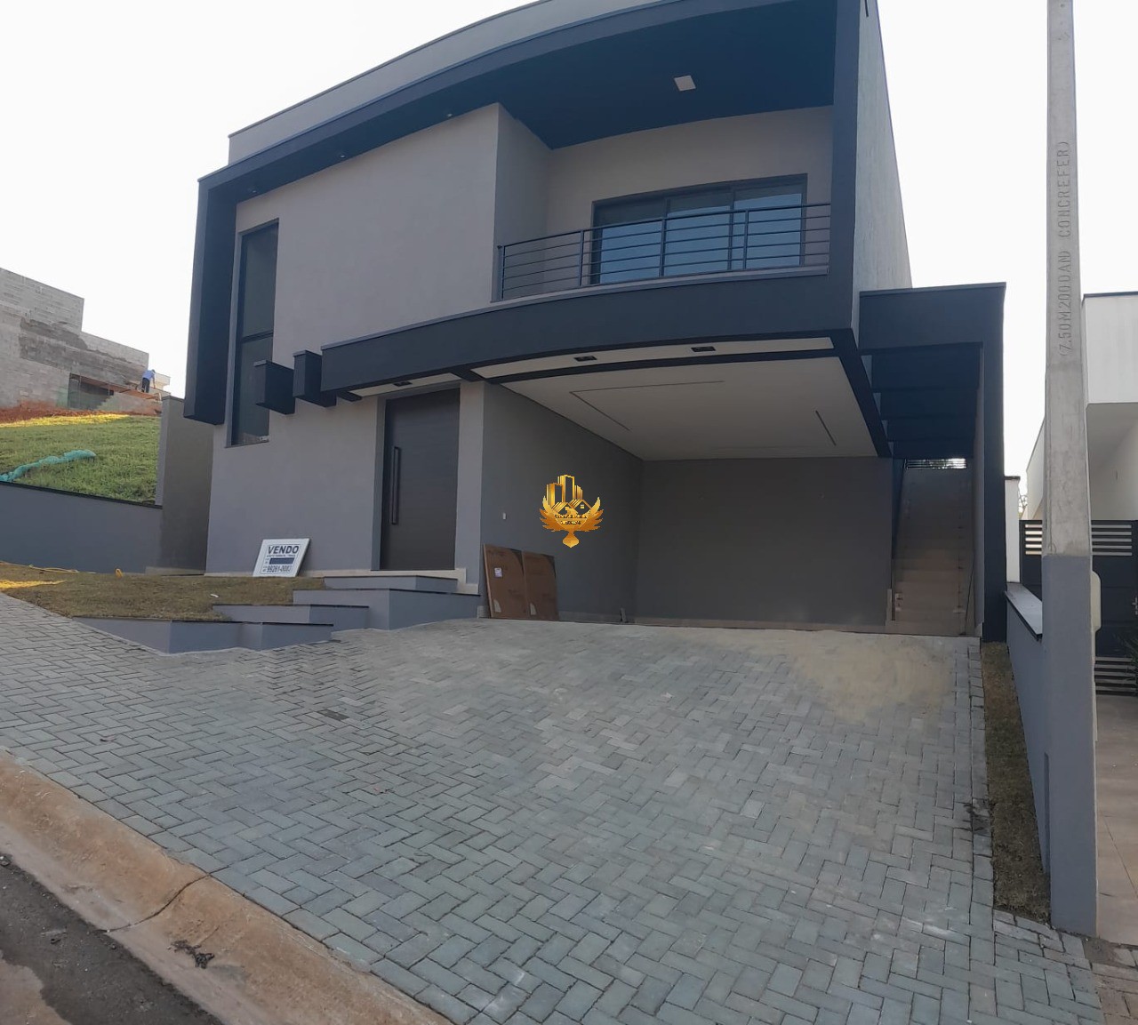 Casa à venda com 3 quartos - Foto 1