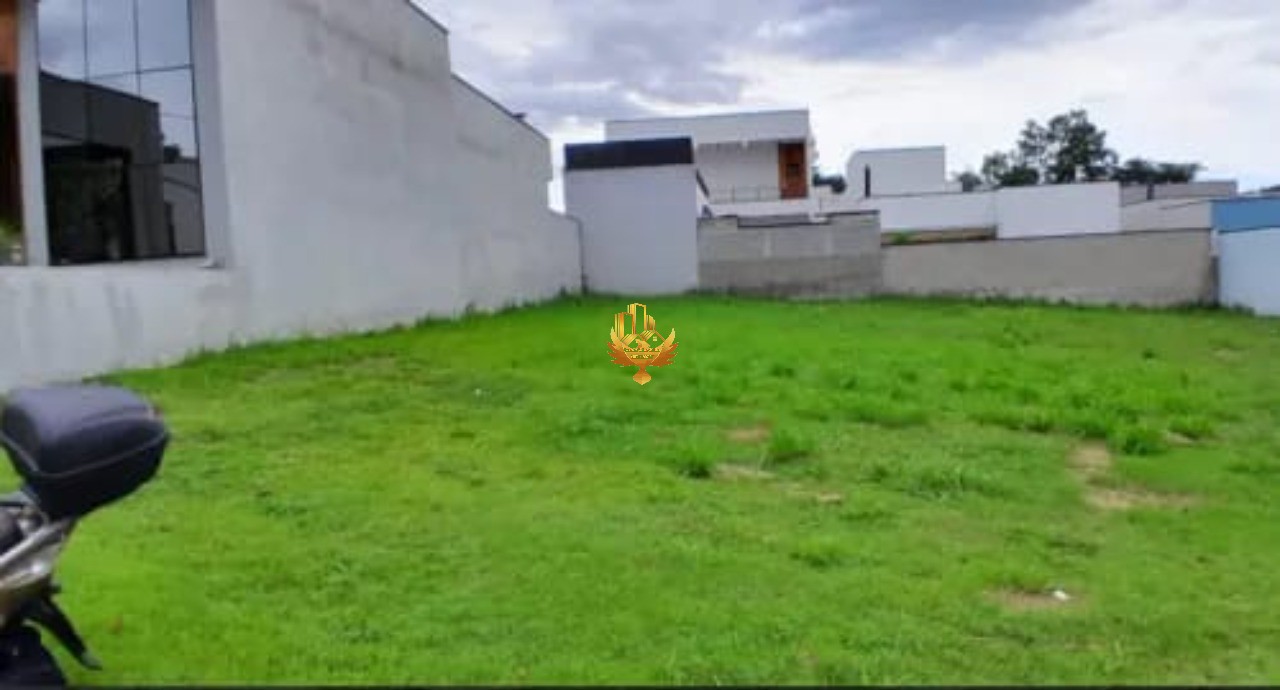 Terreno à venda, 250m² - Foto 1