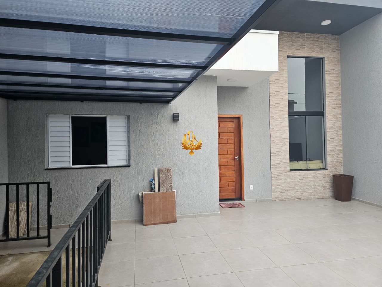 Casa à venda com 3 quartos - Foto 1