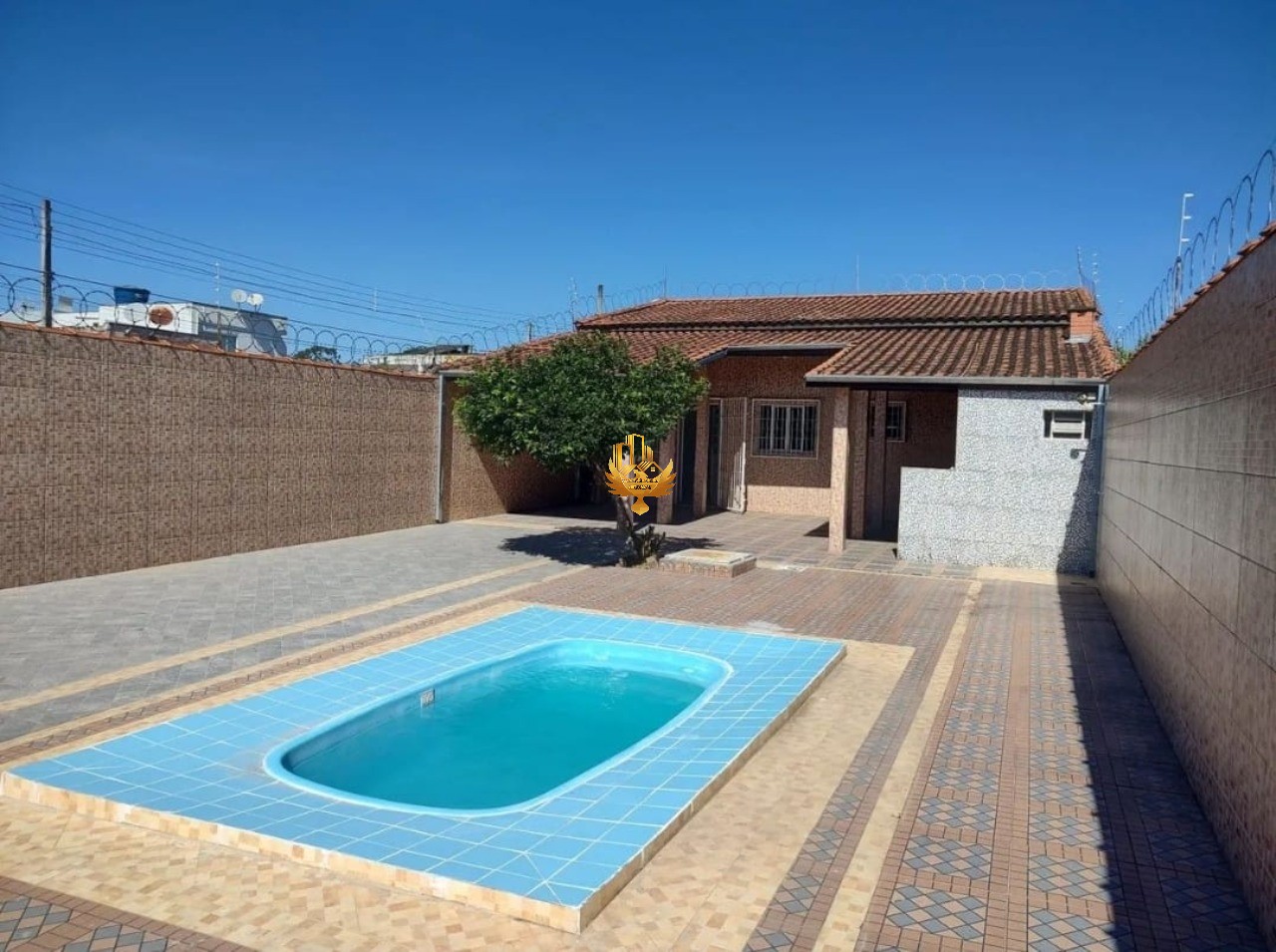 Casa à venda com 1 quarto - Foto 1