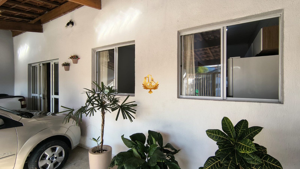 Casa, 3 quartos - Foto 1