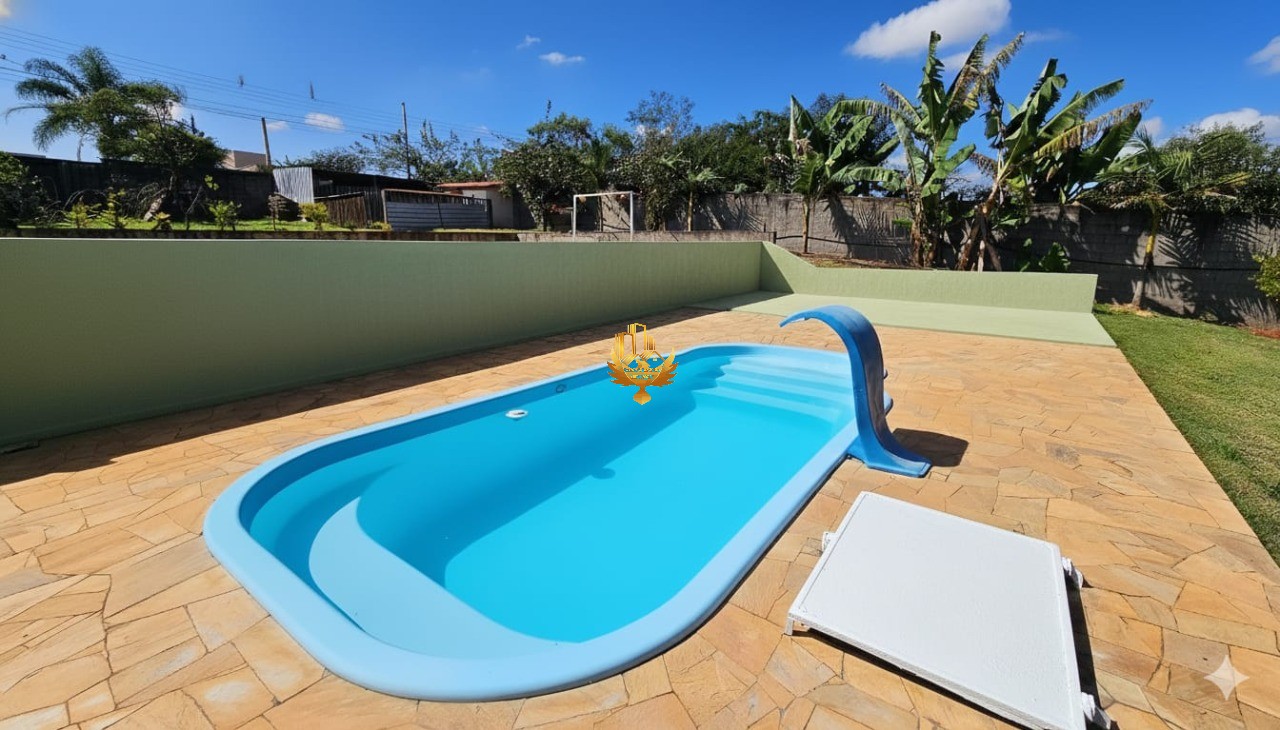 Chácara, 3 quartos, 1250 m² - Foto 1