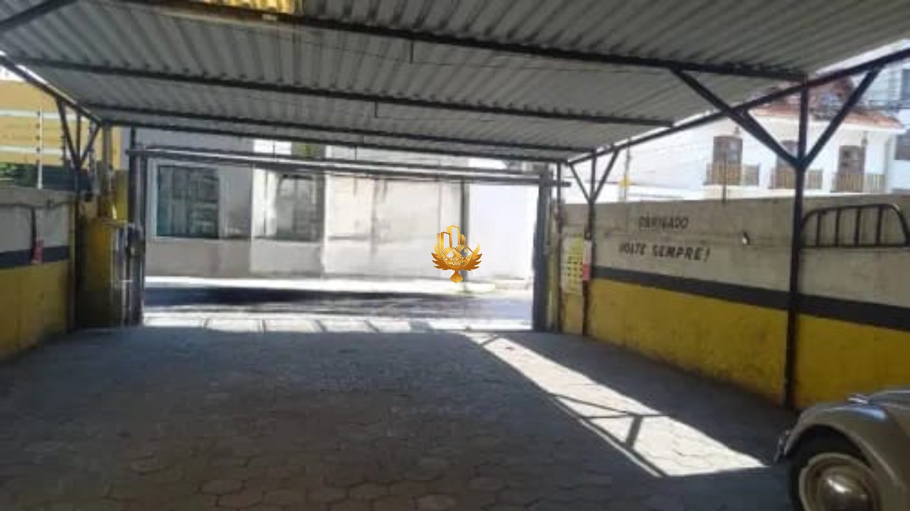 Loteamento e Condomínio, 220 m² - Foto 1