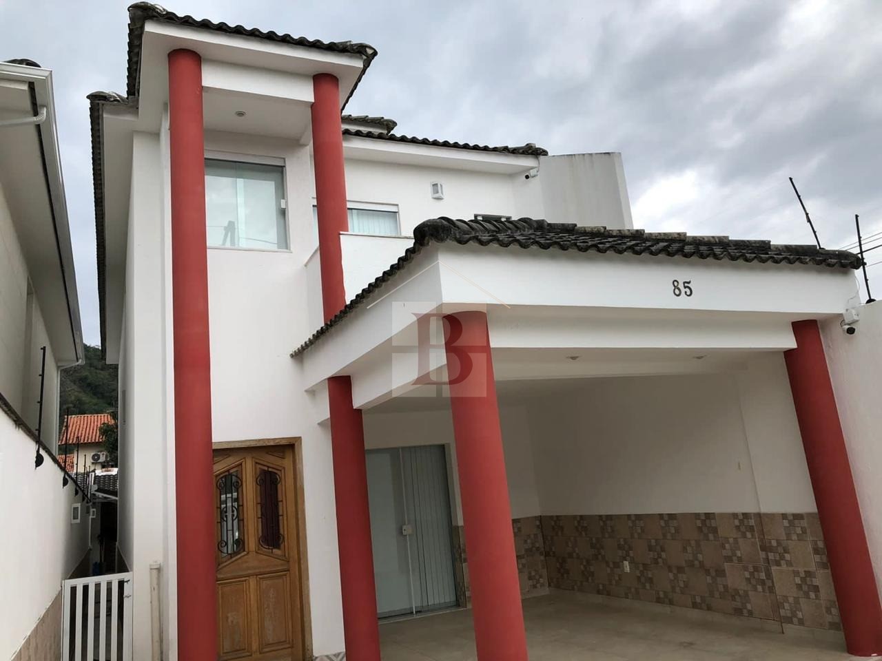 Casa à venda com 4 quartos, 200m² - Foto 29