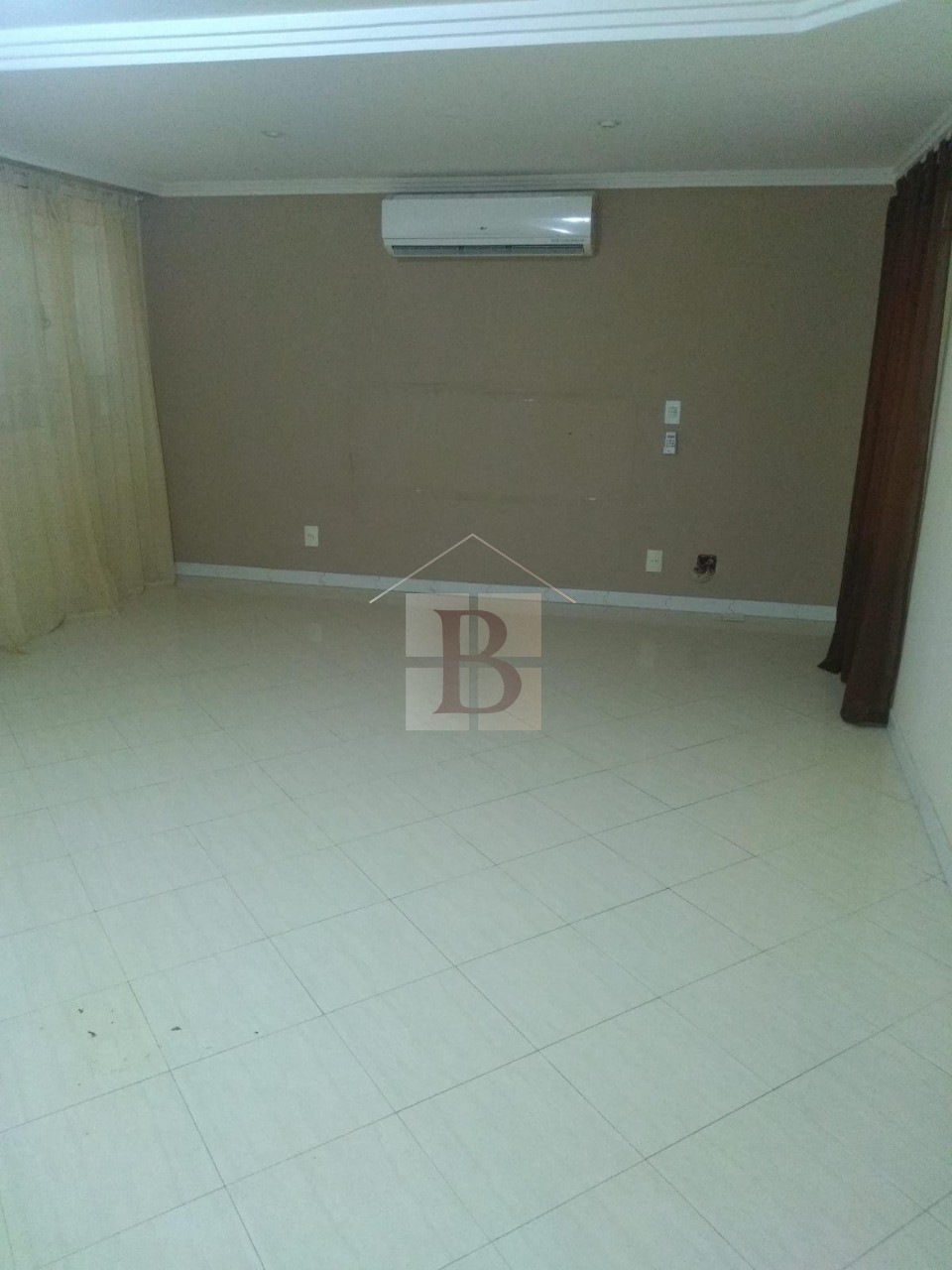 Casa à venda com 6 quartos, 600m² - Foto 13