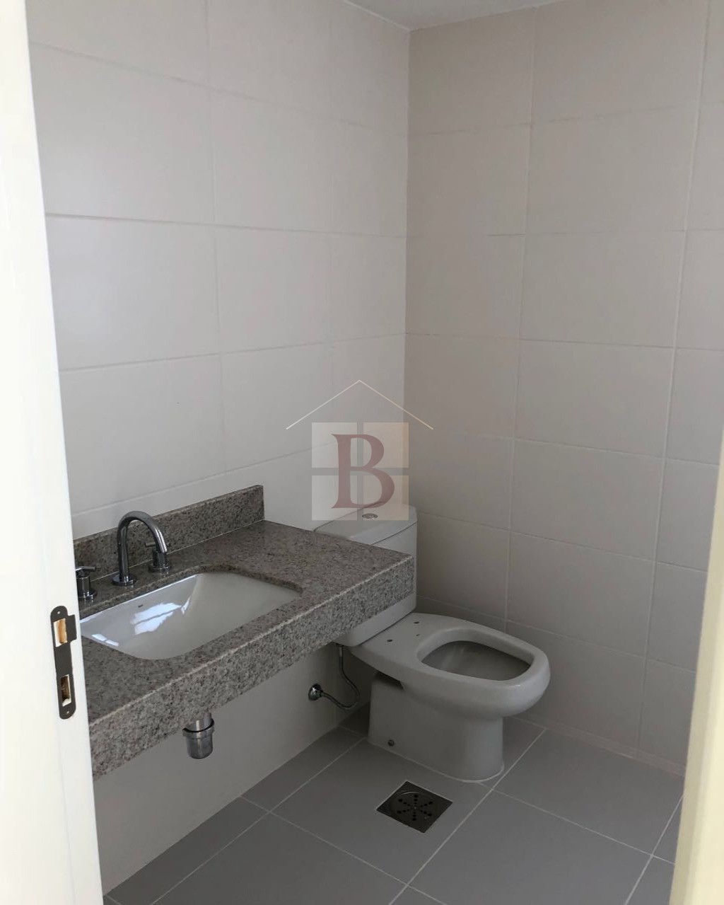 Apartamento à venda com 5 quartos, 174m² - Foto 9