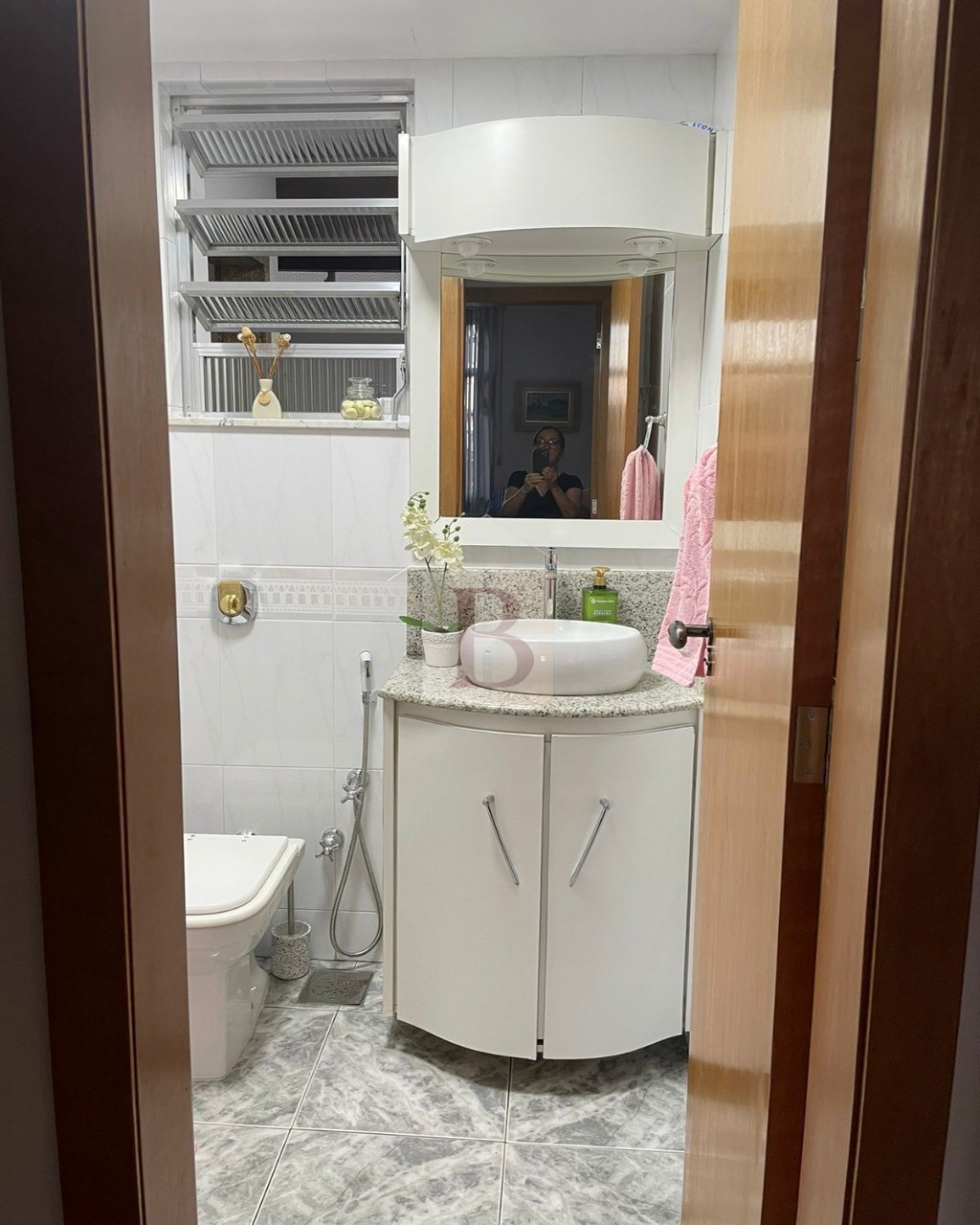 Apartamento à venda com 2 quartos, 70m² - Foto 21