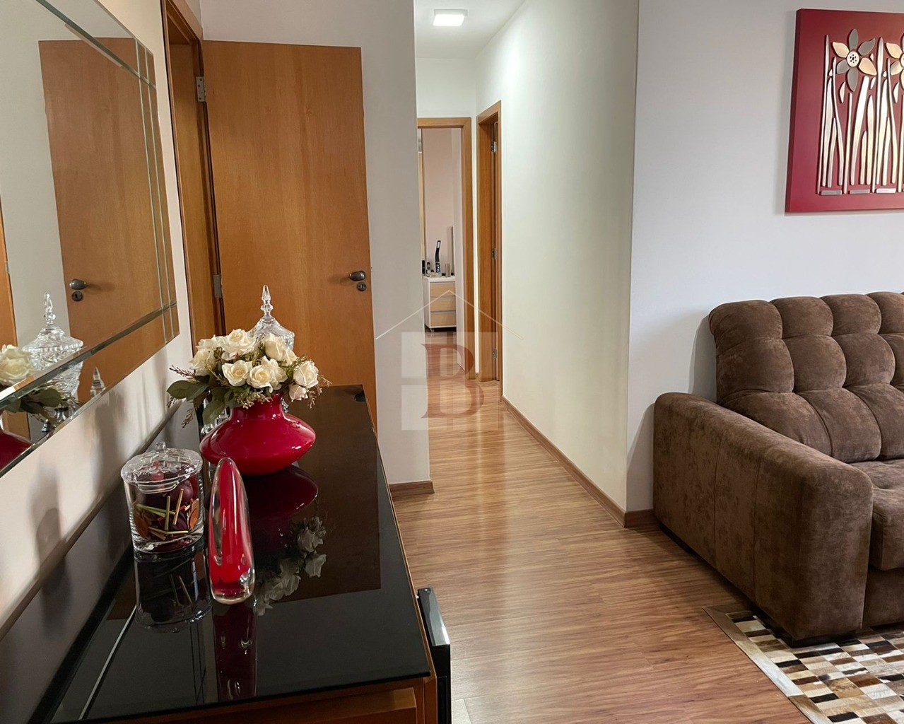 Apartamento à venda com 2 quartos, 70m² - Foto 4