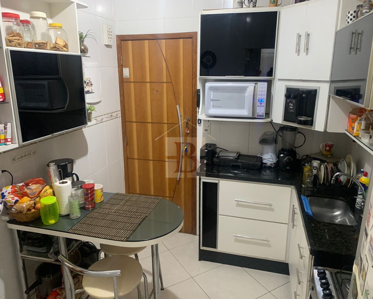 Apartamento à venda com 3 quartos, 92m² - Foto 1