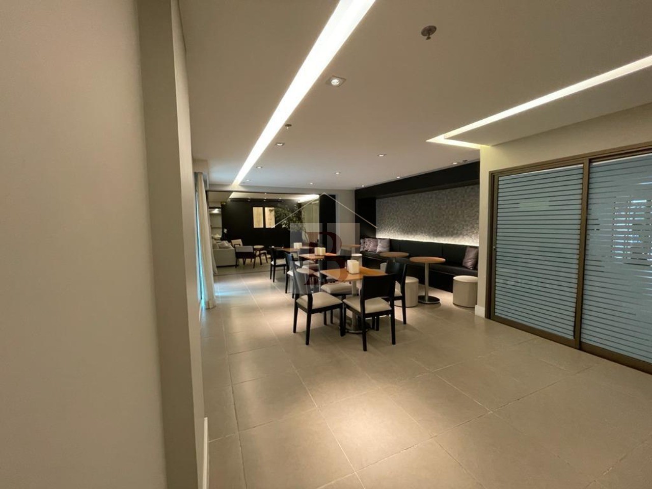 Apartamento à venda com 3 quartos, 116m² - Foto 29