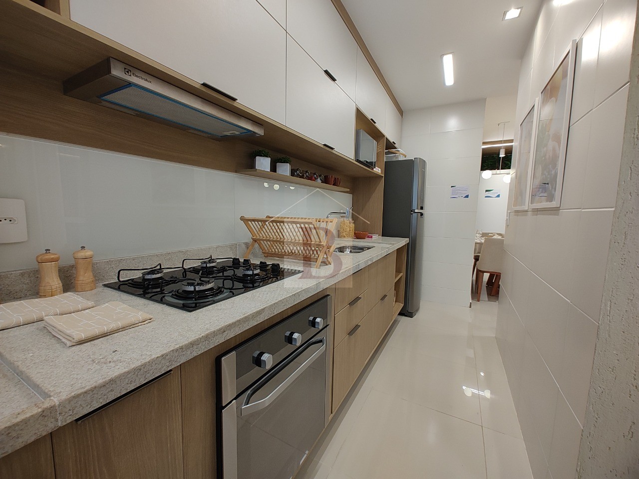 Apartamento à venda com 2 quartos, 57m² - Foto 10