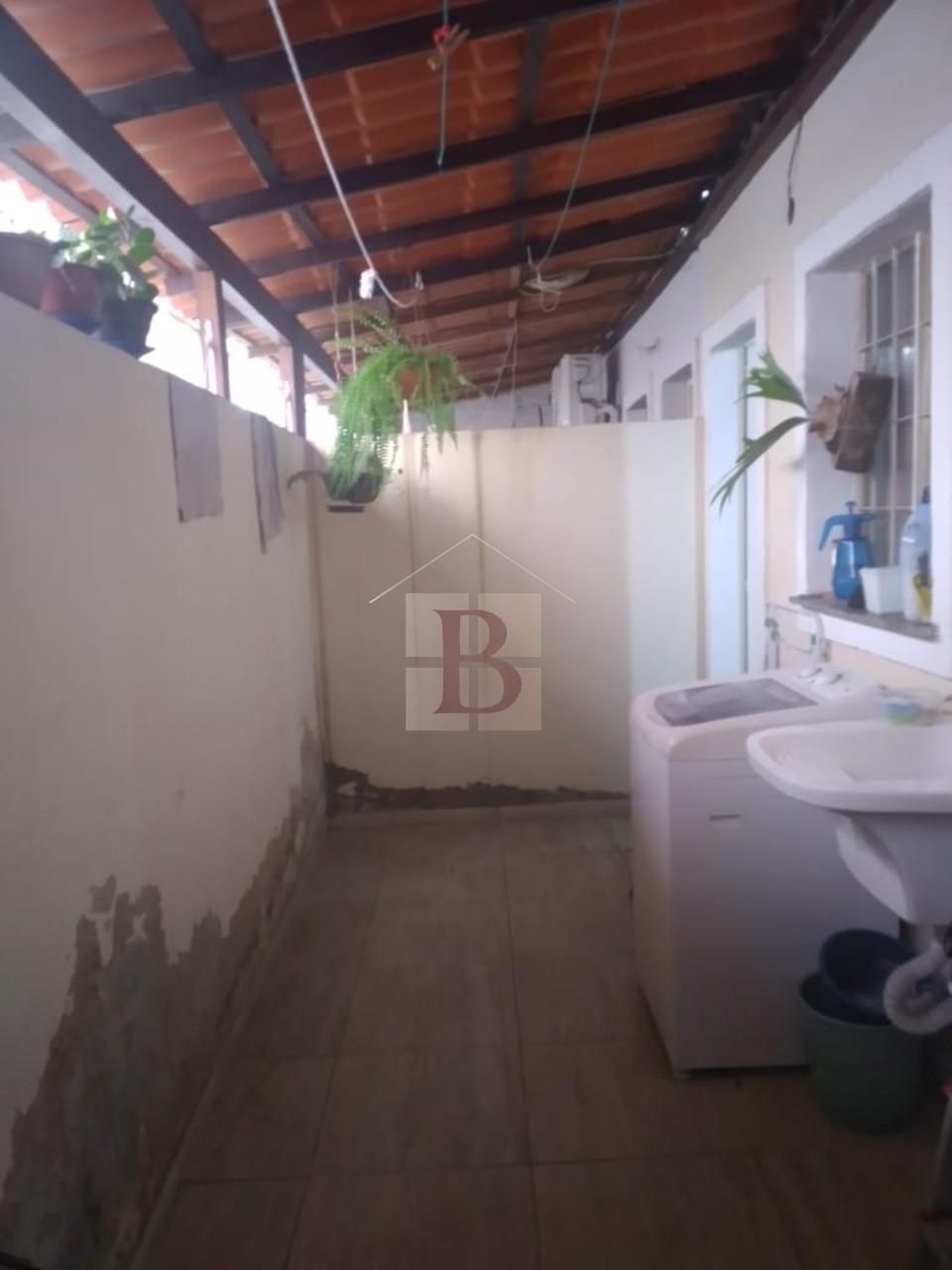 Casa à venda com 2 quartos, 60m² - Foto 8