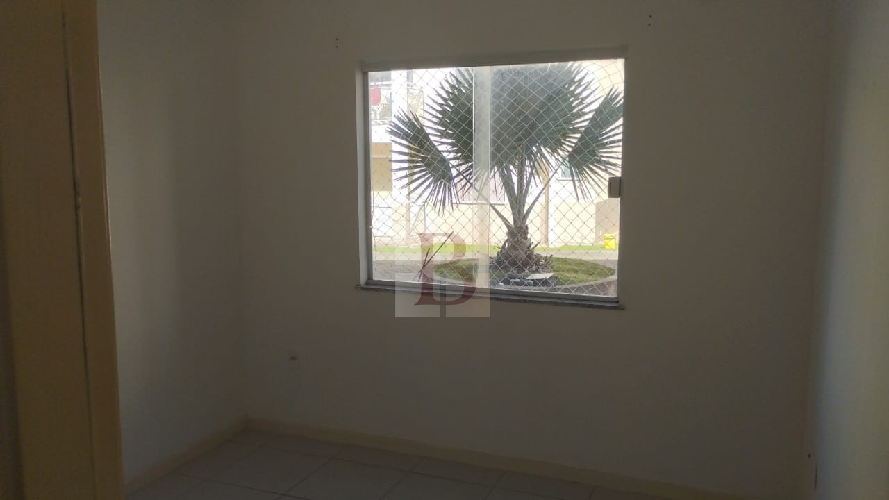 Apartamento à venda com 2 quartos, 57m² - Foto 4