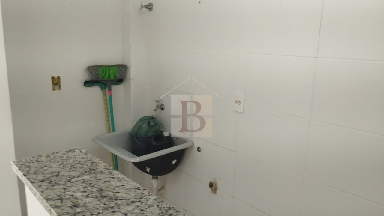 Apartamento à venda com 2 quartos, 57m² - Foto 13