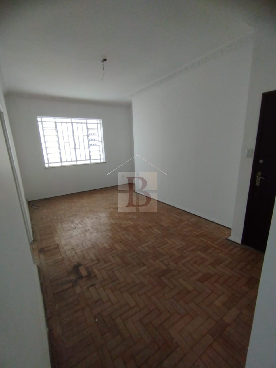 Apartamento à venda com 3 quartos, 120m² - Foto 3