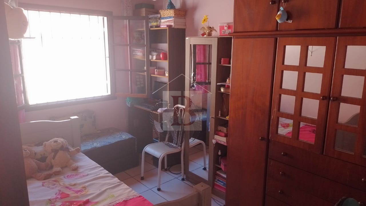 Casa à venda com 2 quartos, 120m² - Foto 12