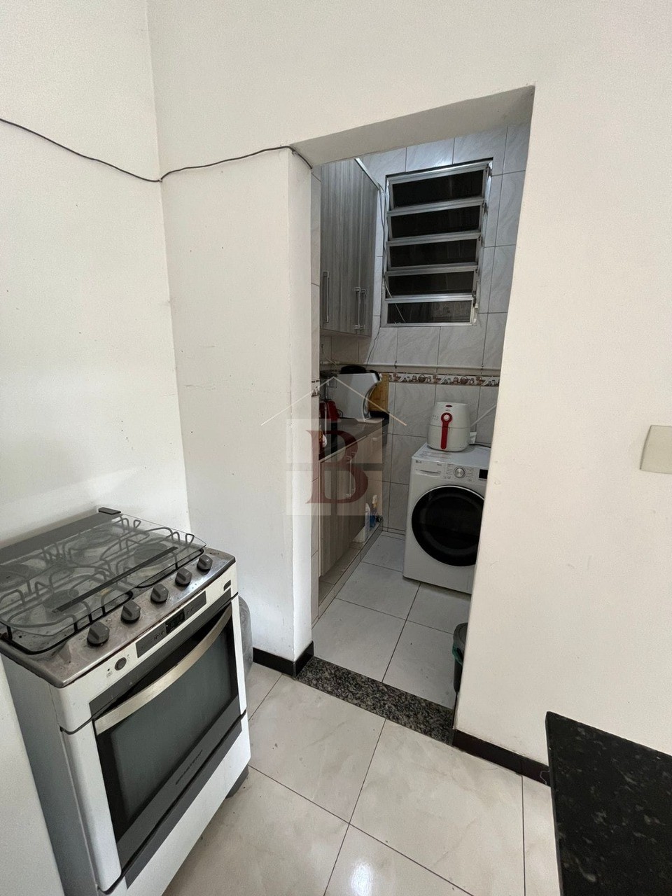 Apartamento à venda com 1 quarto, 50m² - Foto 16