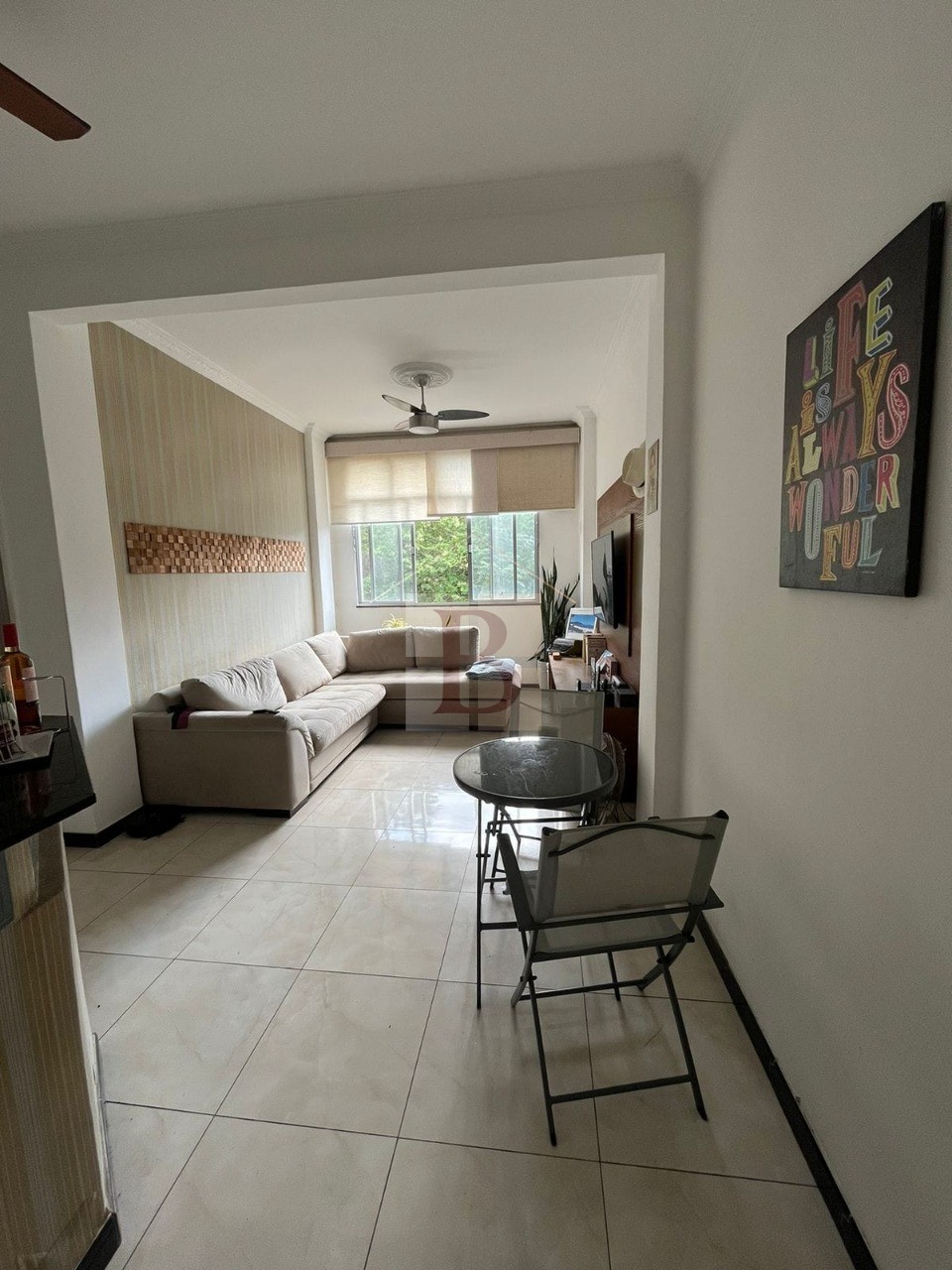 Apartamento à venda com 1 quarto, 50m² - Foto 4