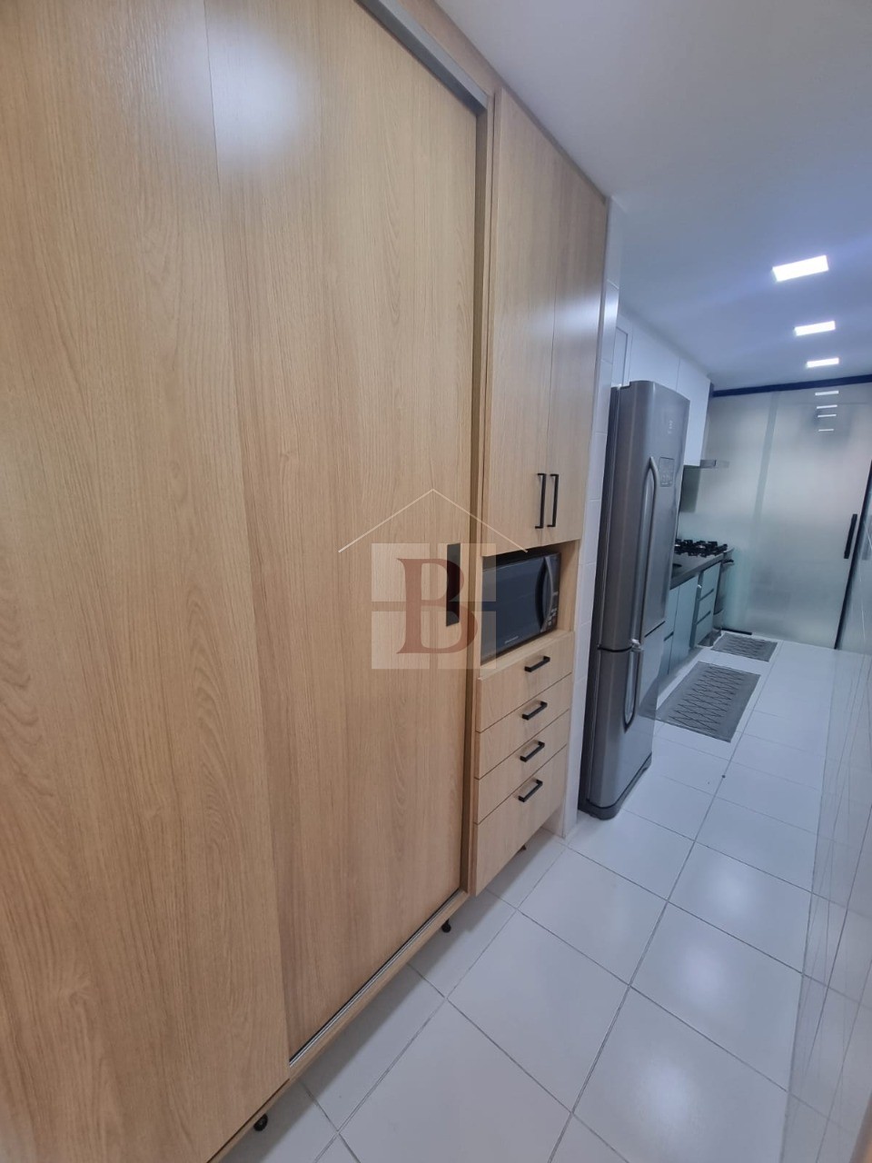 Apartamento à venda com 2 quartos, 91m² - Foto 11