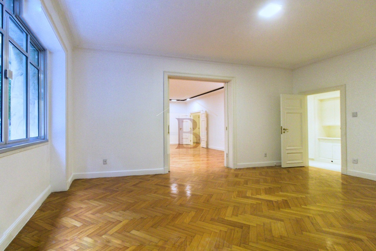 Apartamento à venda com 4 quartos, 320m² - Foto 8