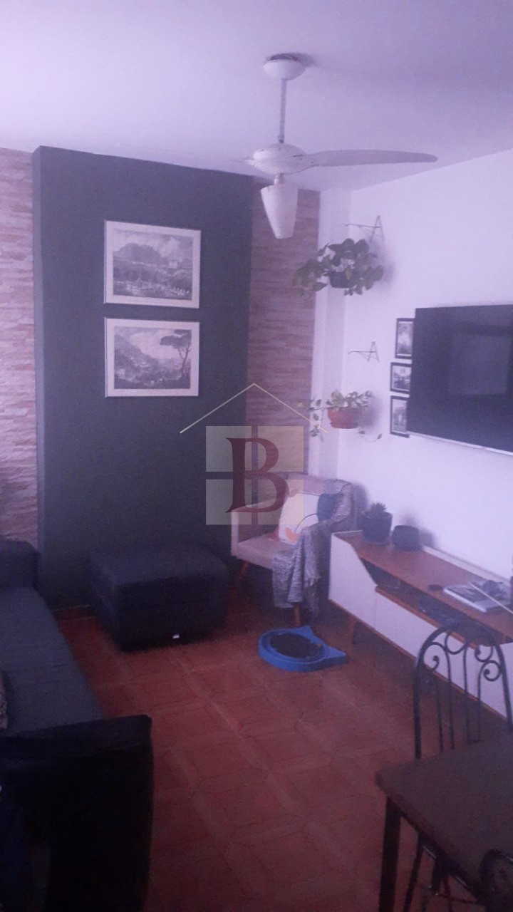 Apartamento à venda com 2 quartos, 100m² - Foto 1