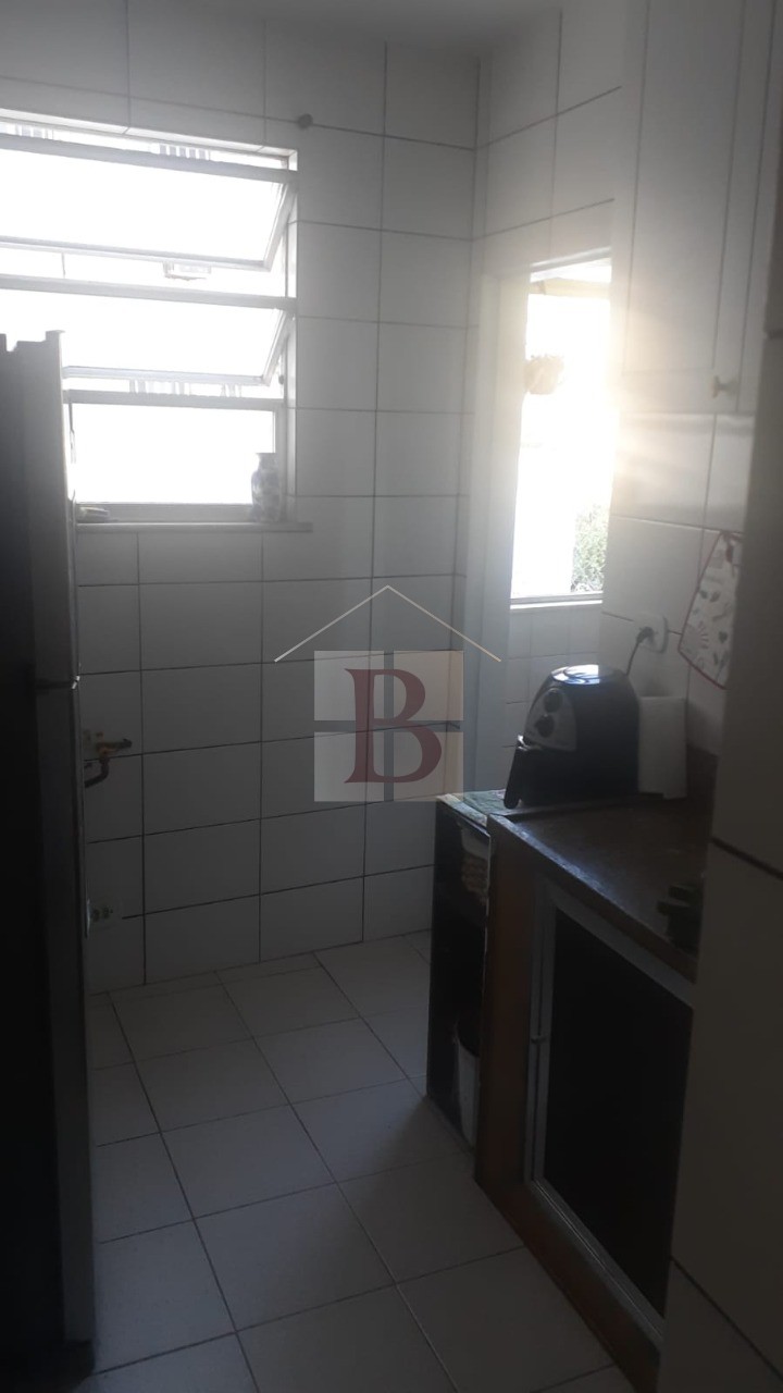 Apartamento à venda com 2 quartos, 100m² - Foto 18