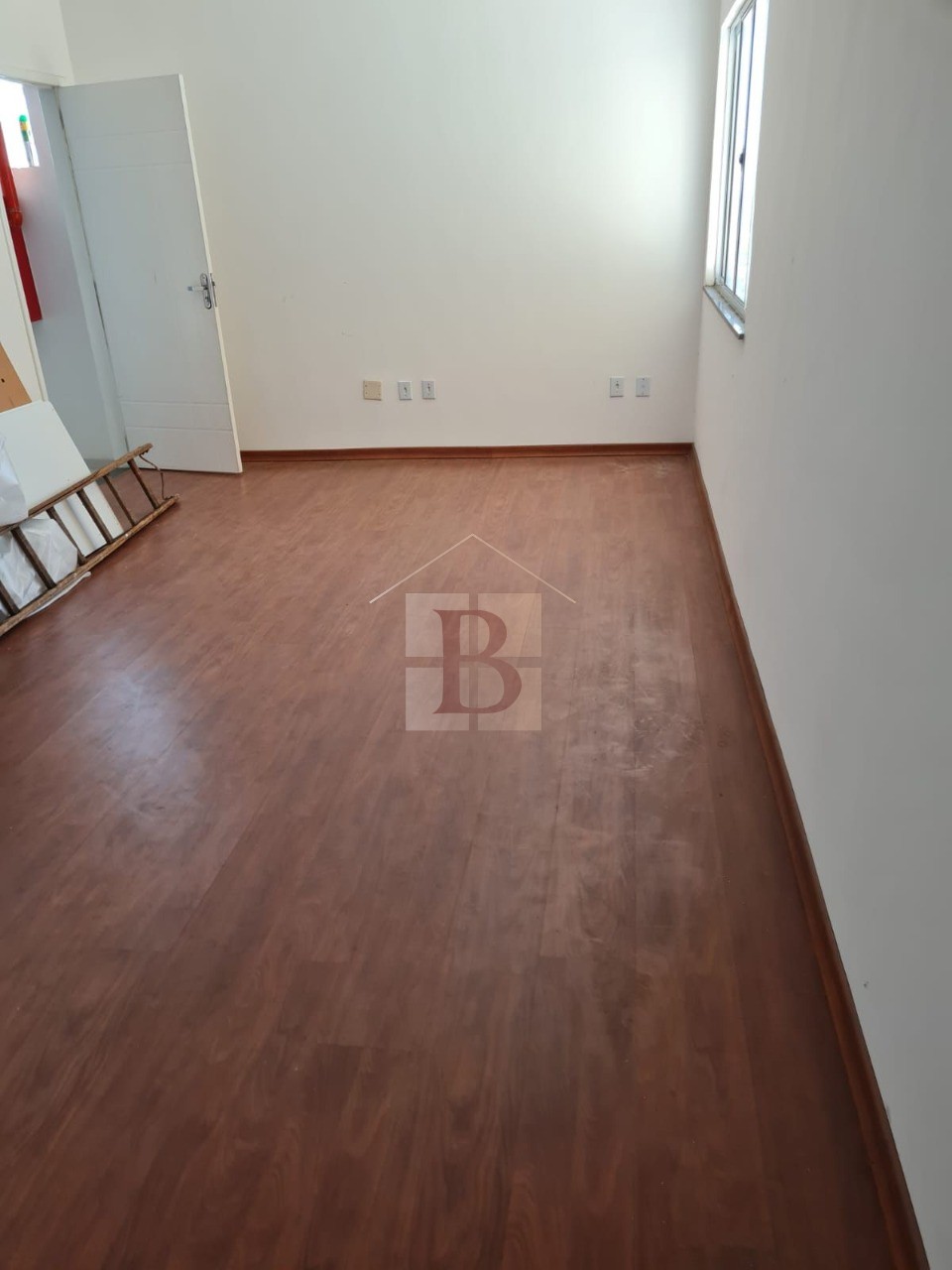 Apartamento à venda com 2 quartos, 75m² - Foto 10