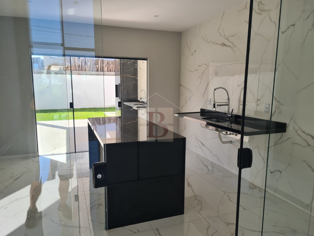 Casa à venda com 3 quartos, 200m² - Foto 16