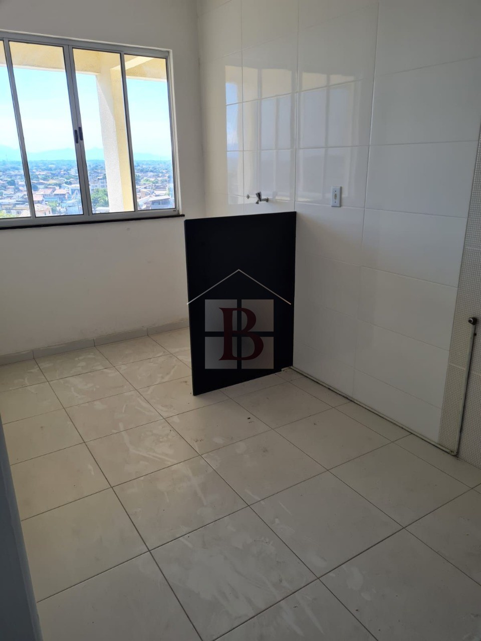 Apartamento à venda com 2 quartos, 75m² - Foto 12