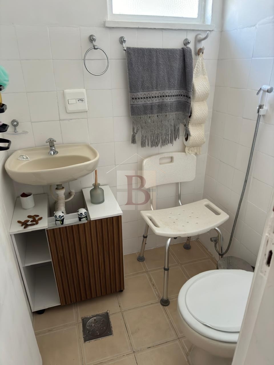 Apartamento à venda com 2 quartos, 70m² - Foto 17