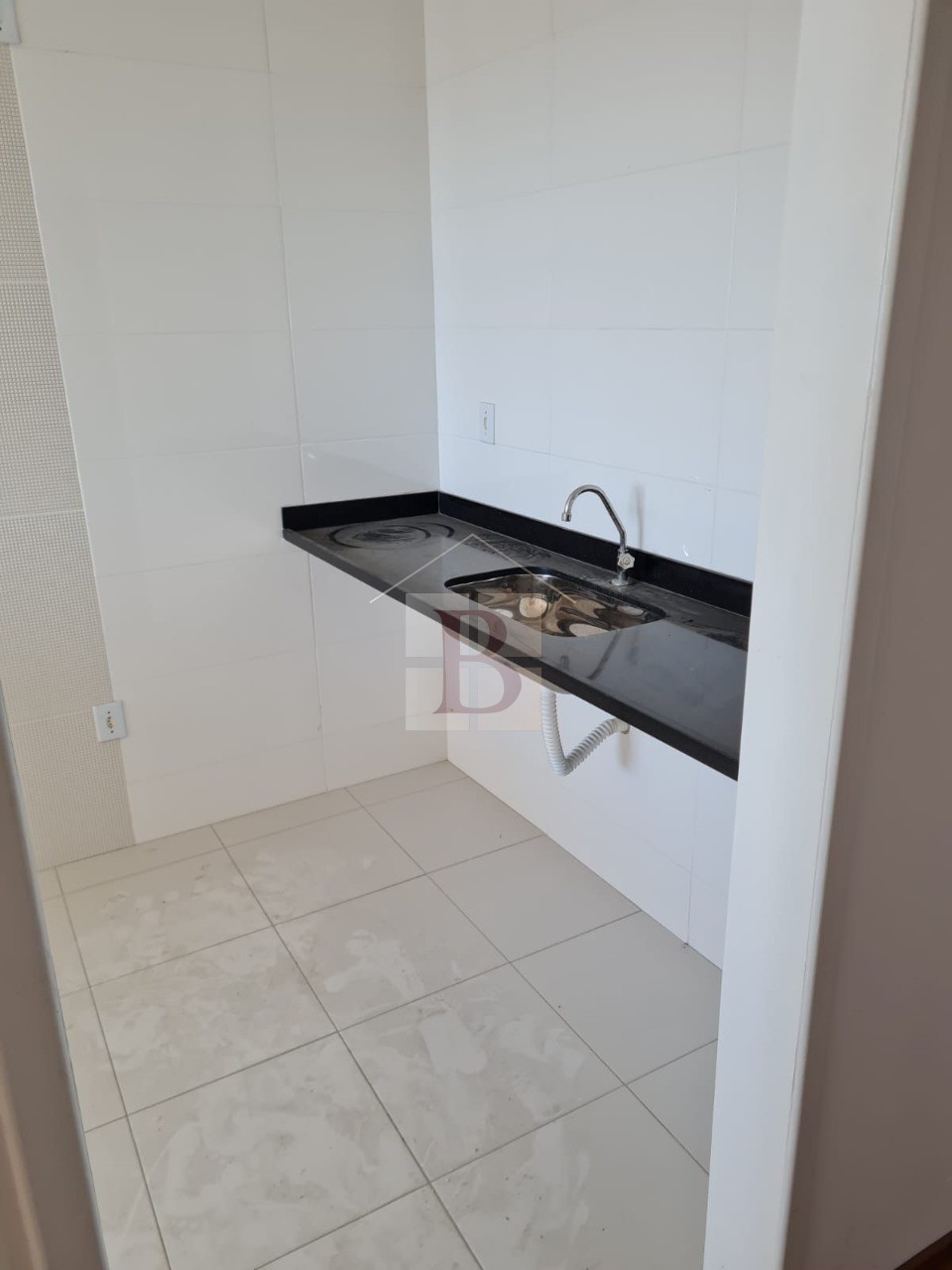 Apartamento à venda com 2 quartos, 75m² - Foto 11