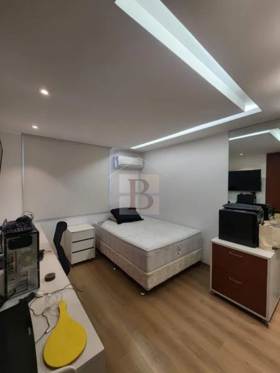 Apartamento à venda com 3 quartos, 130m² - Foto 7