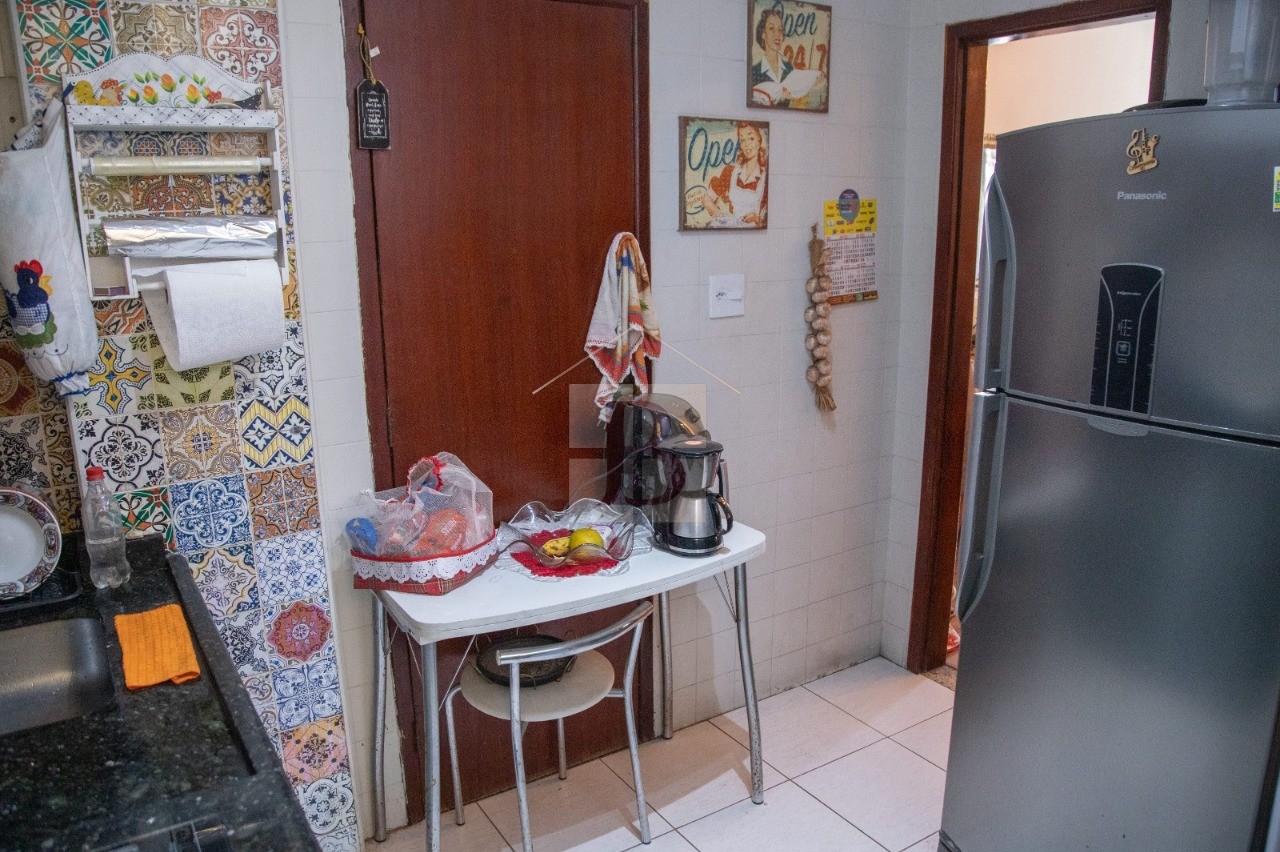 Apartamento à venda com 2 quartos, 50m² - Foto 18