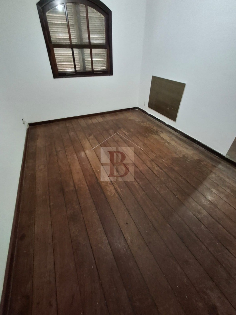 Casa à venda com 4 quartos, 125m² - Foto 10