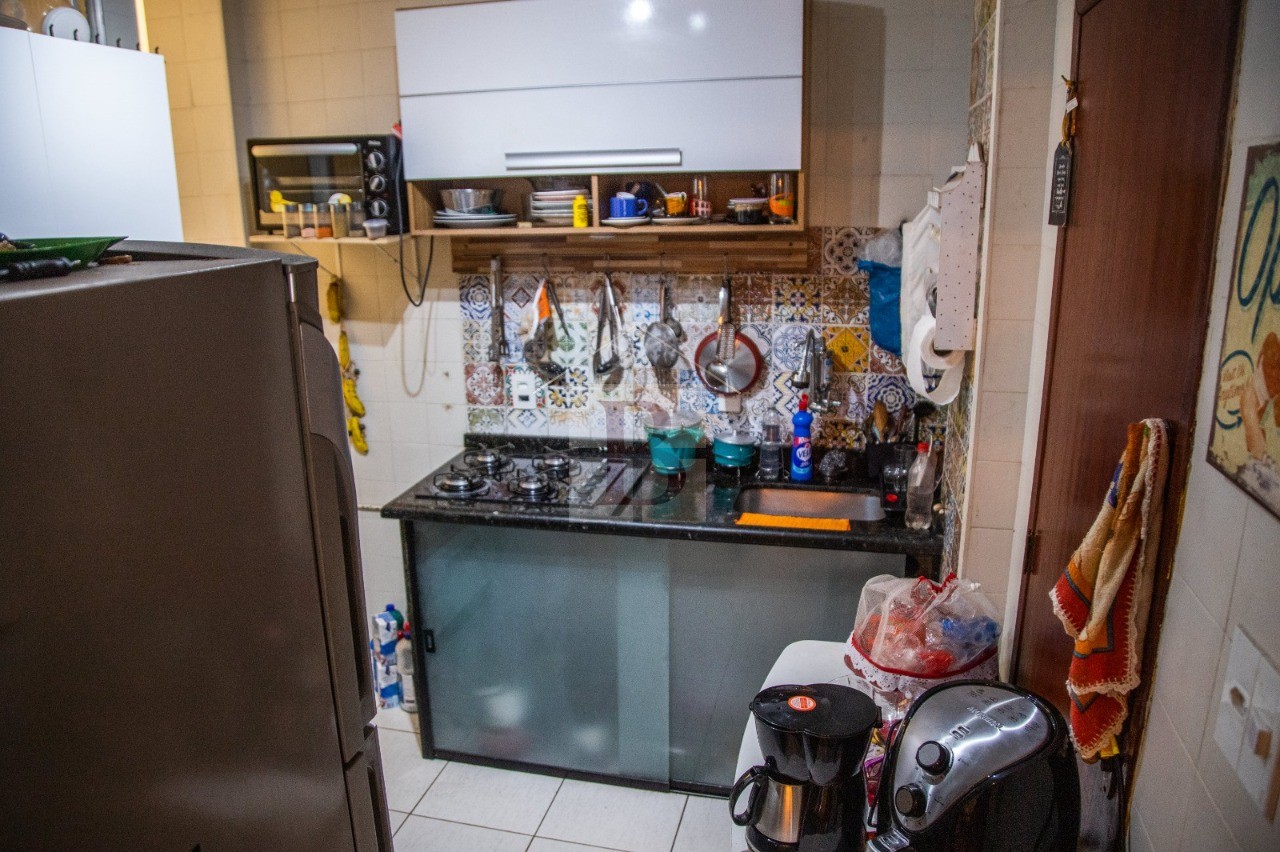 Apartamento à venda com 2 quartos, 50m² - Foto 12